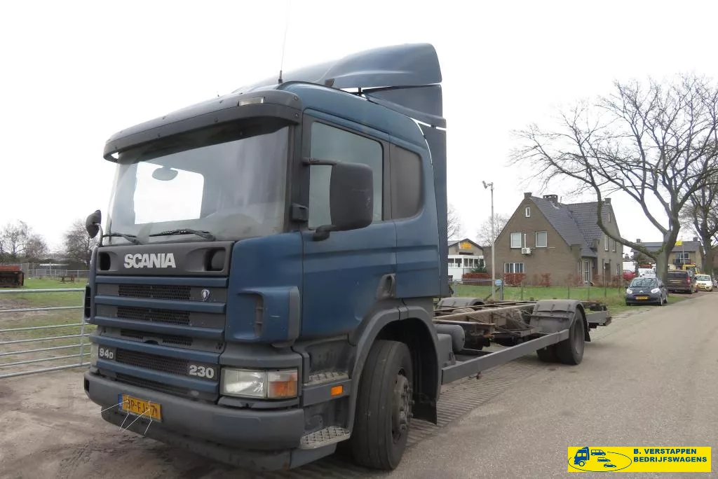 SCANIA P 94 DB 4X2 NB 230 BDF SYSTEEM MET TWISTLOCK, AIRCO, AUTOMAAT ENZ